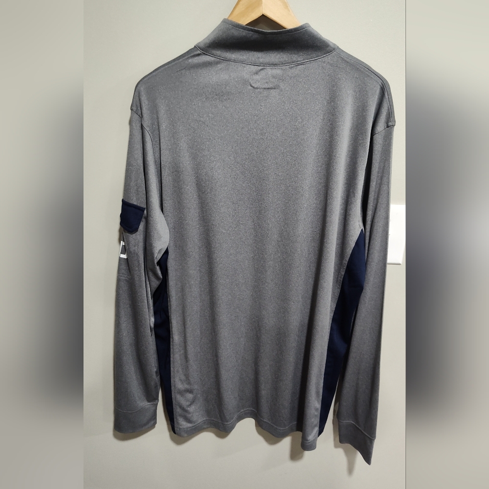 Notre Dame Fighting Irish Long Sleeve Men's T-shirt Size XL Captivating Brand - Picture 6 of 10